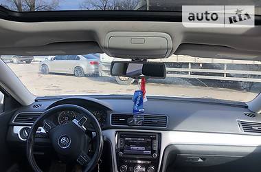 Седан Volkswagen Passat 2012 в 