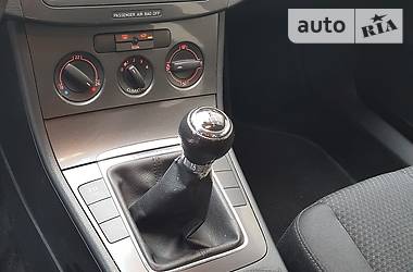 Універсал Volkswagen Passat 2006 в 