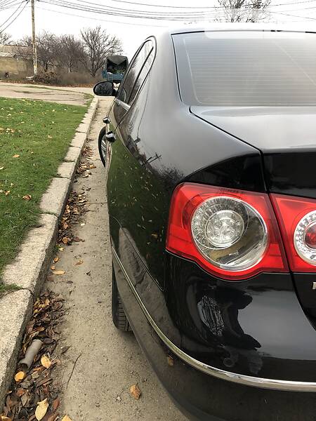 Седан Volkswagen Passat 2007 в Николаеве