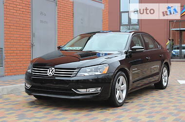 Седан Volkswagen Passat 2015 в Киеве