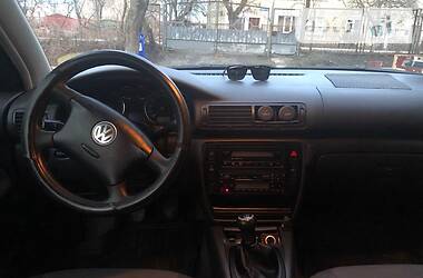 Универсал Volkswagen Passat 2004 в Львове