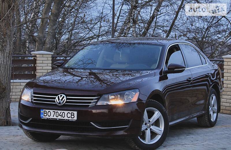 Седан Volkswagen Passat 2013 в Тернополі