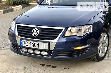 Універсал Volkswagen Passat 2009 в 