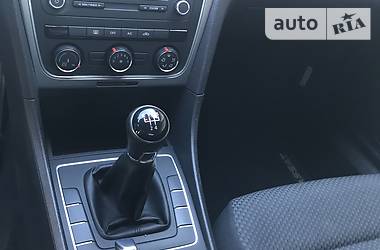 Седан Volkswagen Passat 2013 в 