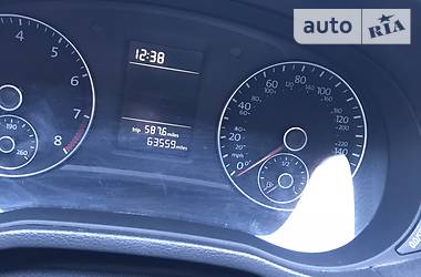 Седан Volkswagen Passat 2013 в 