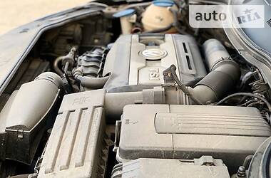 Седан Volkswagen Passat 2011 в 