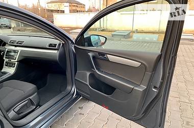 Седан Volkswagen Passat 2011 в 