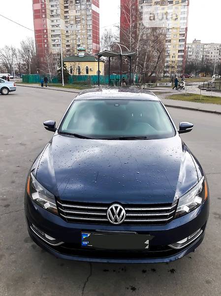 Седан Volkswagen Passat 2015 в Києві