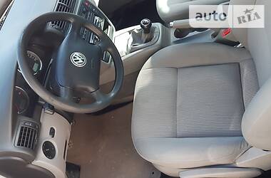 Універсал Volkswagen Passat 2002 в 