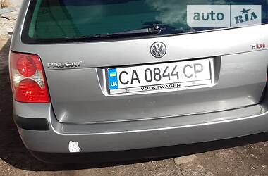 Універсал Volkswagen Passat 2002 в 