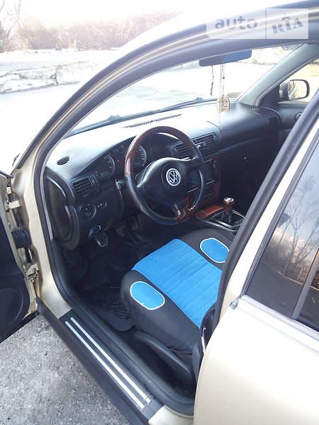 Седан Volkswagen Passat 2002 в Івано-Франківську