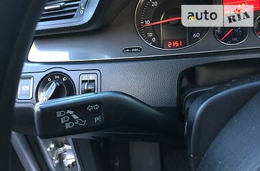 Універсал Volkswagen Passat 2008 в 