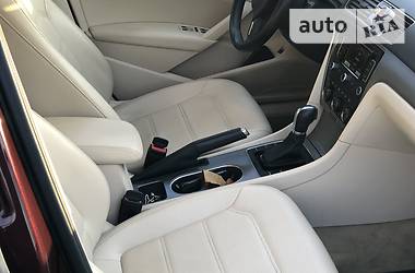 Седан Volkswagen Passat 2014 в 
