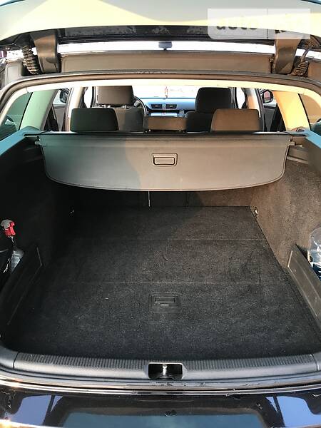 Універсал Volkswagen Passat 2006 в Ізюмі