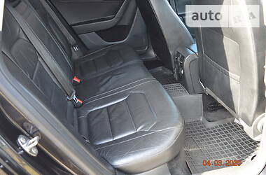 Універсал Volkswagen Passat 2012 в 