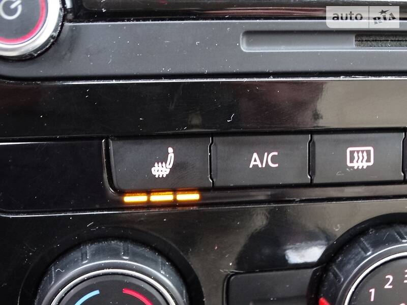 Седан Volkswagen Passat 2013 в Дніпрі