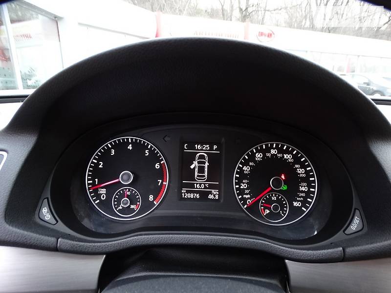 Седан Volkswagen Passat 2013 в Дніпрі