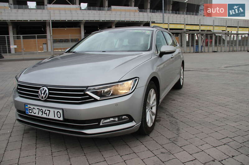 Универсал Volkswagen Passat 2015 в Львове