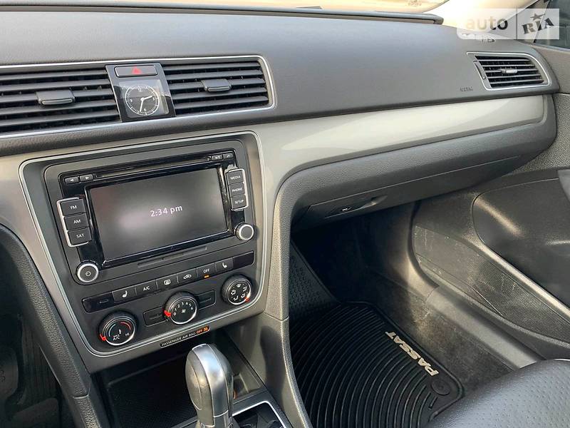 Седан Volkswagen Passat 2015 в Дніпрі