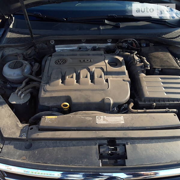 Универсал Volkswagen Passat 2015 в Золотоноше