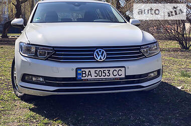 Універсал Volkswagen Passat 2015 в 