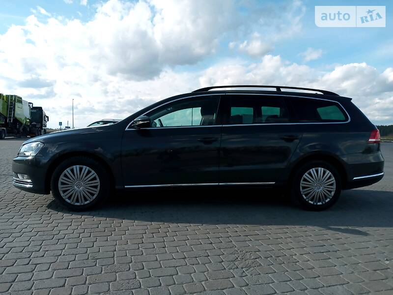 Універсал Volkswagen Passat 2012 в Бродах