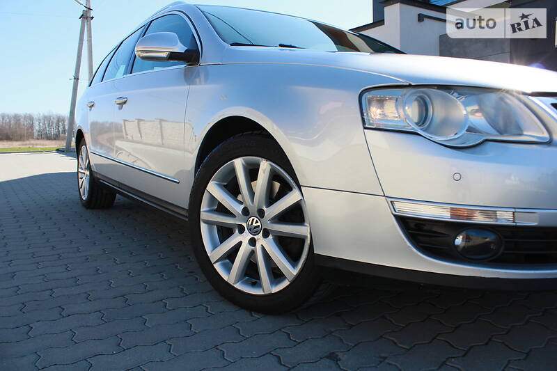 Універсал Volkswagen Passat 2009 в Львові