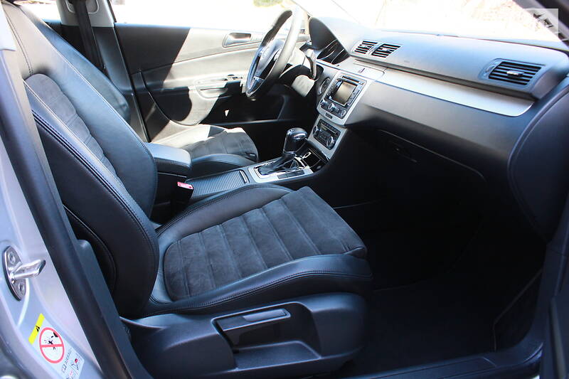 Універсал Volkswagen Passat 2009 в Львові