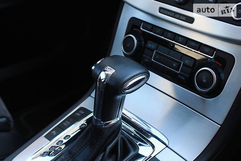 Універсал Volkswagen Passat 2009 в Львові