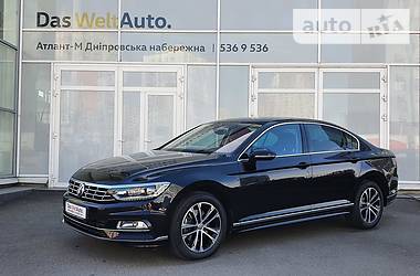 Седан Volkswagen Passat 2018 в 