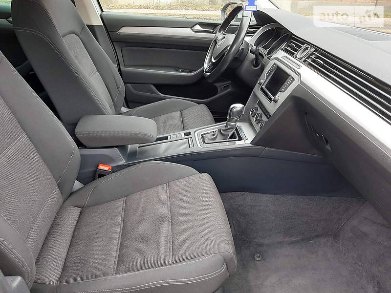 Універсал Volkswagen Passat 2015 в Бердичеві