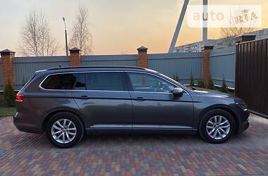 Універсал Volkswagen Passat 2016 в 