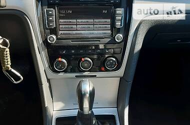 Седан Volkswagen Passat 2013 в 
