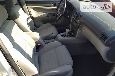 Універсал Volkswagen Passat 2005 в 