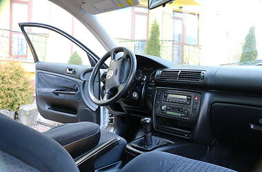 Универсал Volkswagen Passat 2000 в Трускавце