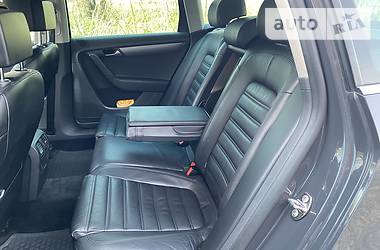 Універсал Volkswagen Passat 2011 в 