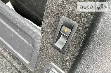 Універсал Volkswagen Passat 2012 в 