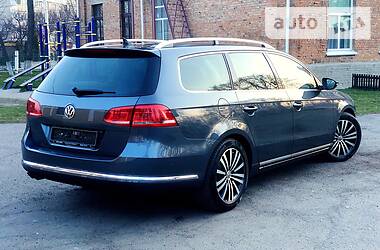 Универсал Volkswagen Passat 2012 в Виннице