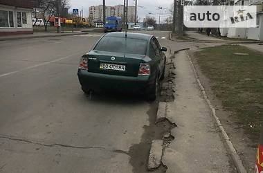 Седан Volkswagen Passat 1998 в 