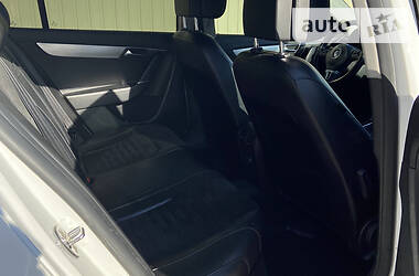 Седан Volkswagen Passat 2011 в 
