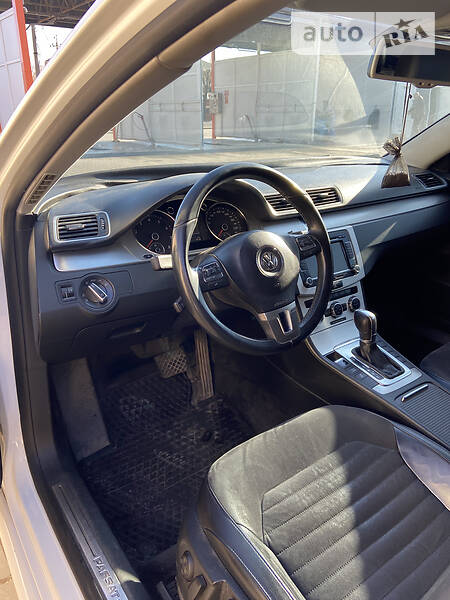 Седан Volkswagen Passat 2011 в Одессе фото 12 Седан Volkswagen Passat 2011 в Одессе