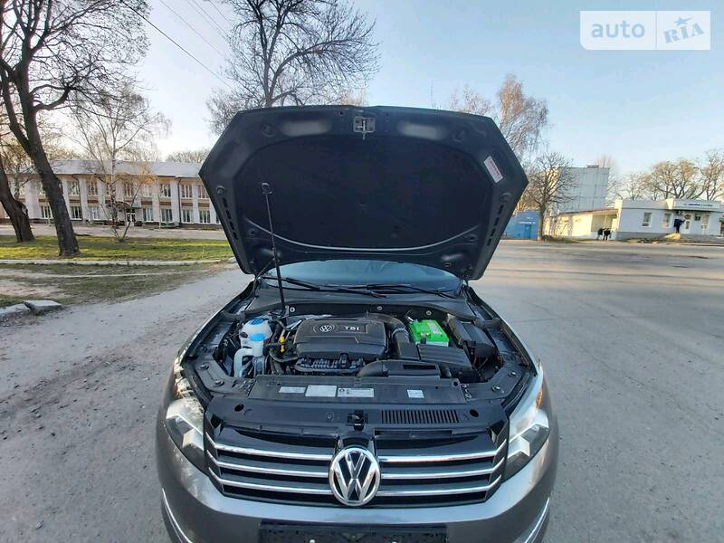Седан Volkswagen Passat 2014 в Ромнах фото 14 Седан Volkswagen Passat 2014 в Ромнах