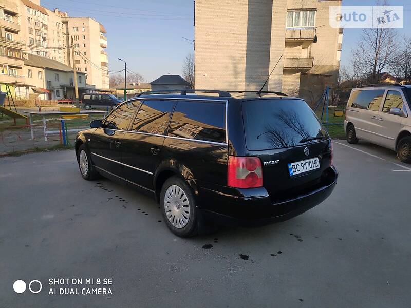 Універсал Volkswagen Passat 2002 в Долині