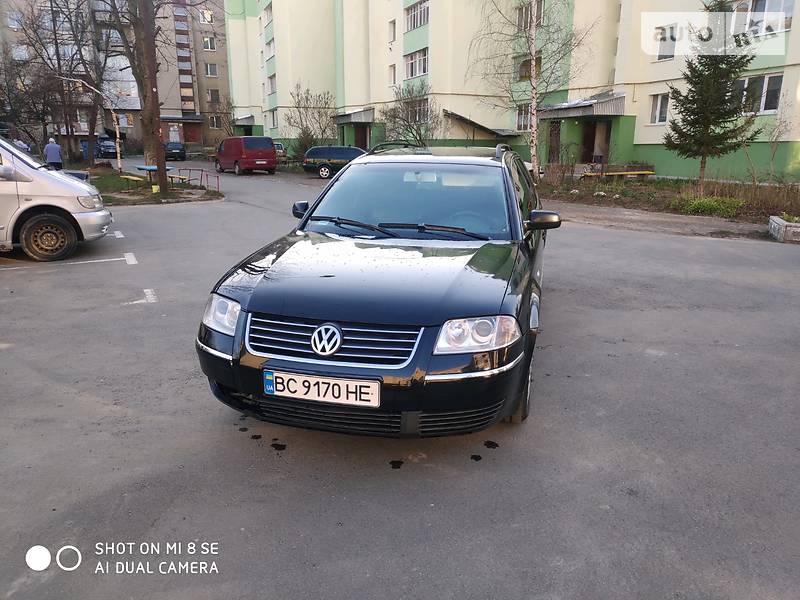 Універсал Volkswagen Passat 2002 в Долині