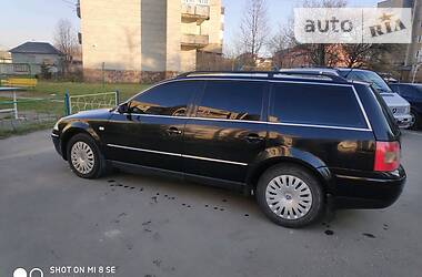 Універсал Volkswagen Passat 2002 в 