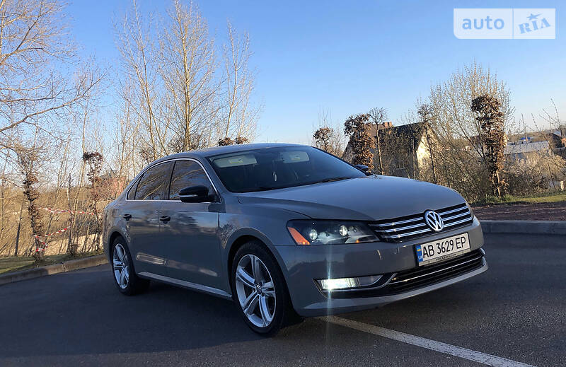 Седан Volkswagen Passat 2012 в 