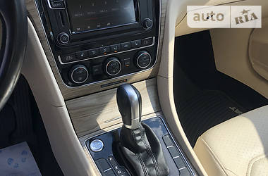 Седан Volkswagen Passat 2016 в 