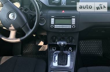 Універсал Volkswagen Passat 2006 в 