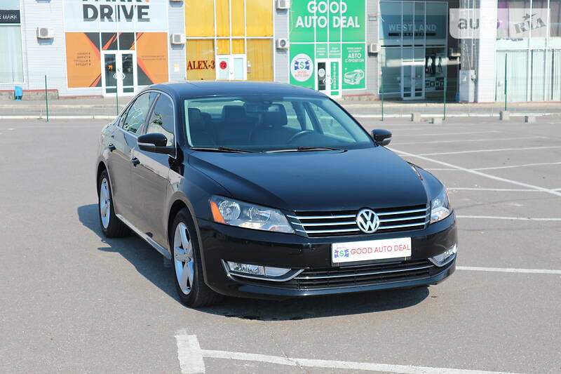 Седан Volkswagen Passat 2012 в 