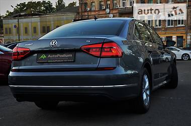 Седан Volkswagen Passat 2016 в 